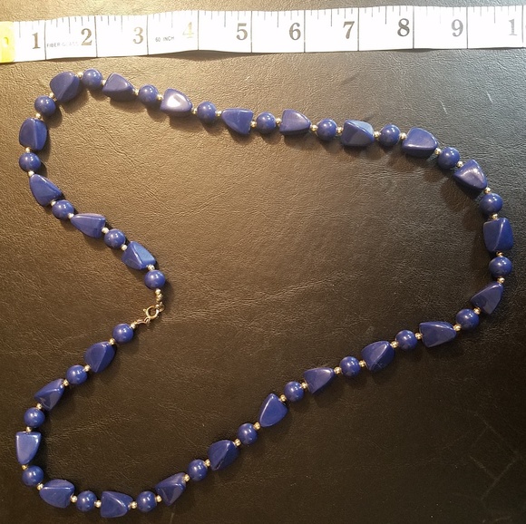 2 Strands Vintage Bead Necklaces - Picture 5 of 6